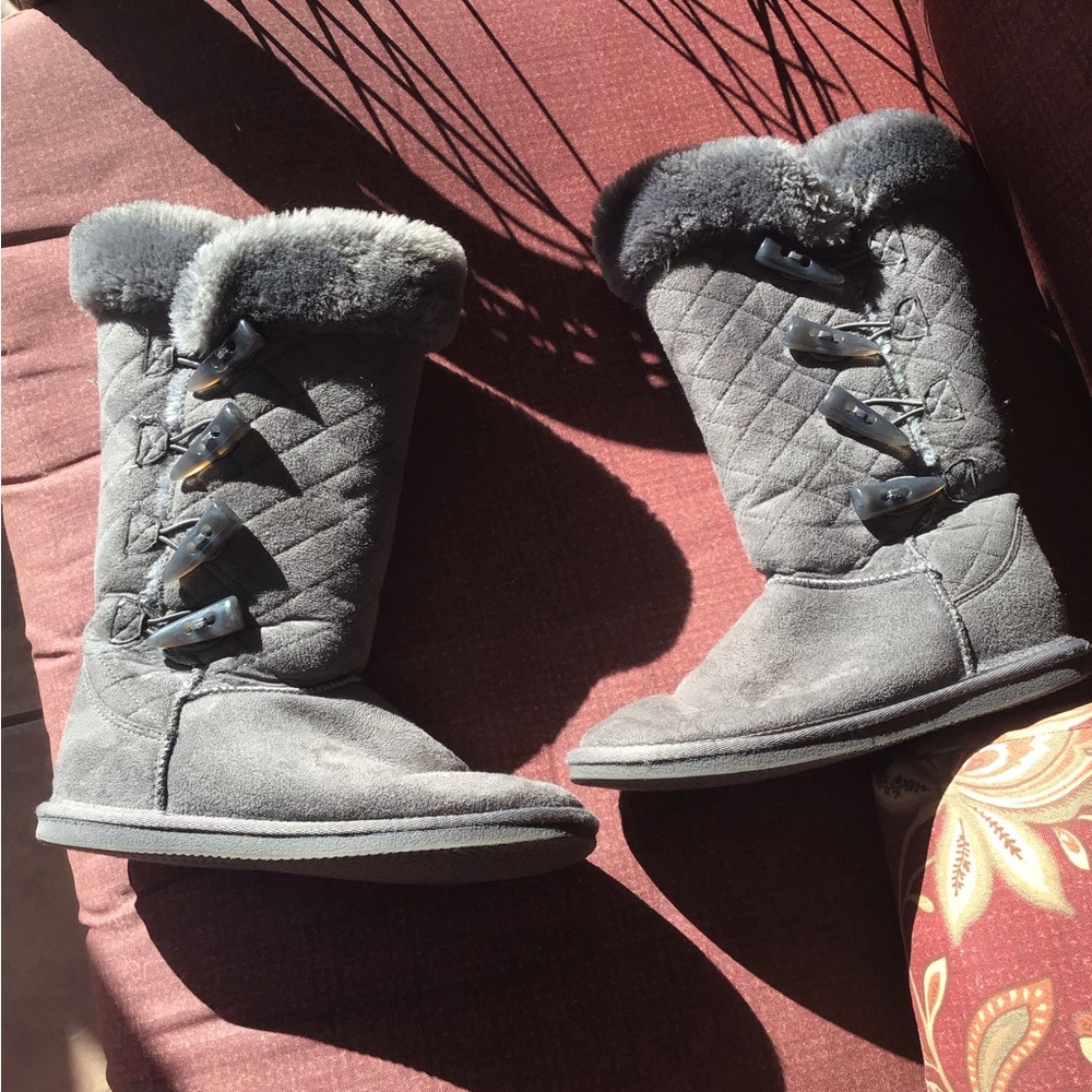 Womens Apres By Lamo Snow Boots Size 7 Apres by Lamo Faux Suede gray Fur Lined